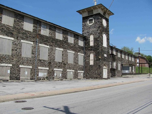 Druid Mill, built in 1866, is unique for its Italianate style. (Photo by Mark Reutter)